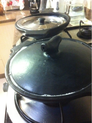 愛用マニプールの石鍋で。