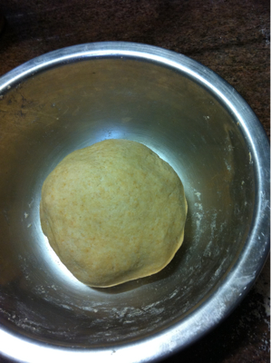 朝食は、残り物でパラタ