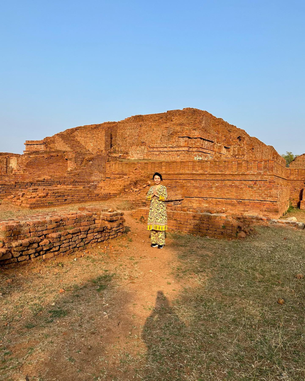 🙏Nagpur 07] 仏教僧院の跡地にて。高い場所に立ち、往時の様子